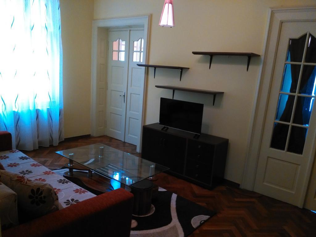 Apartament Nora Брашов Екстериор снимка