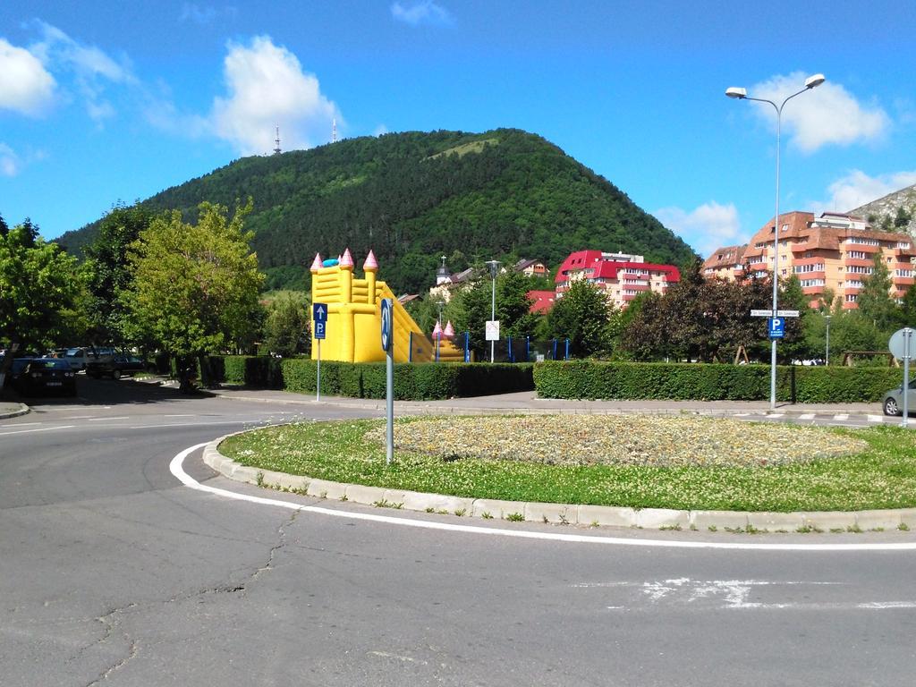 Apartament Nora Брашов Екстериор снимка