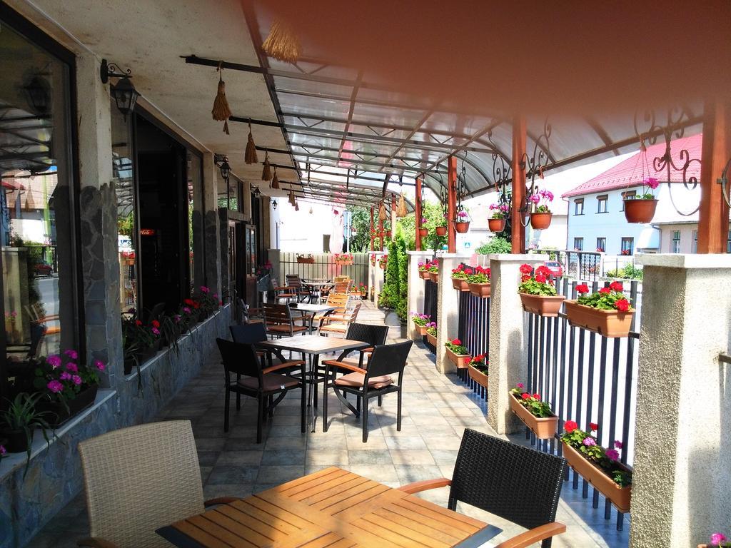 Apartament Nora Брашов Екстериор снимка